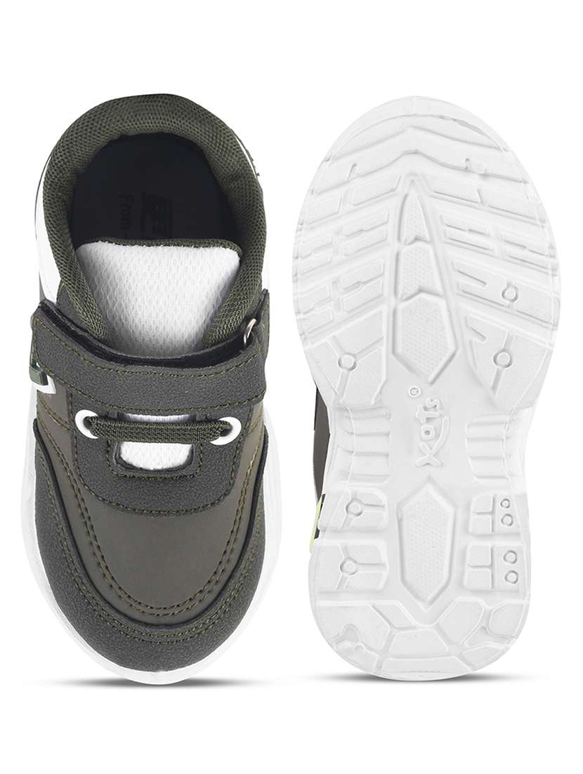 boys solid velcro sneaker - 21750898 -  Standard Image - 5