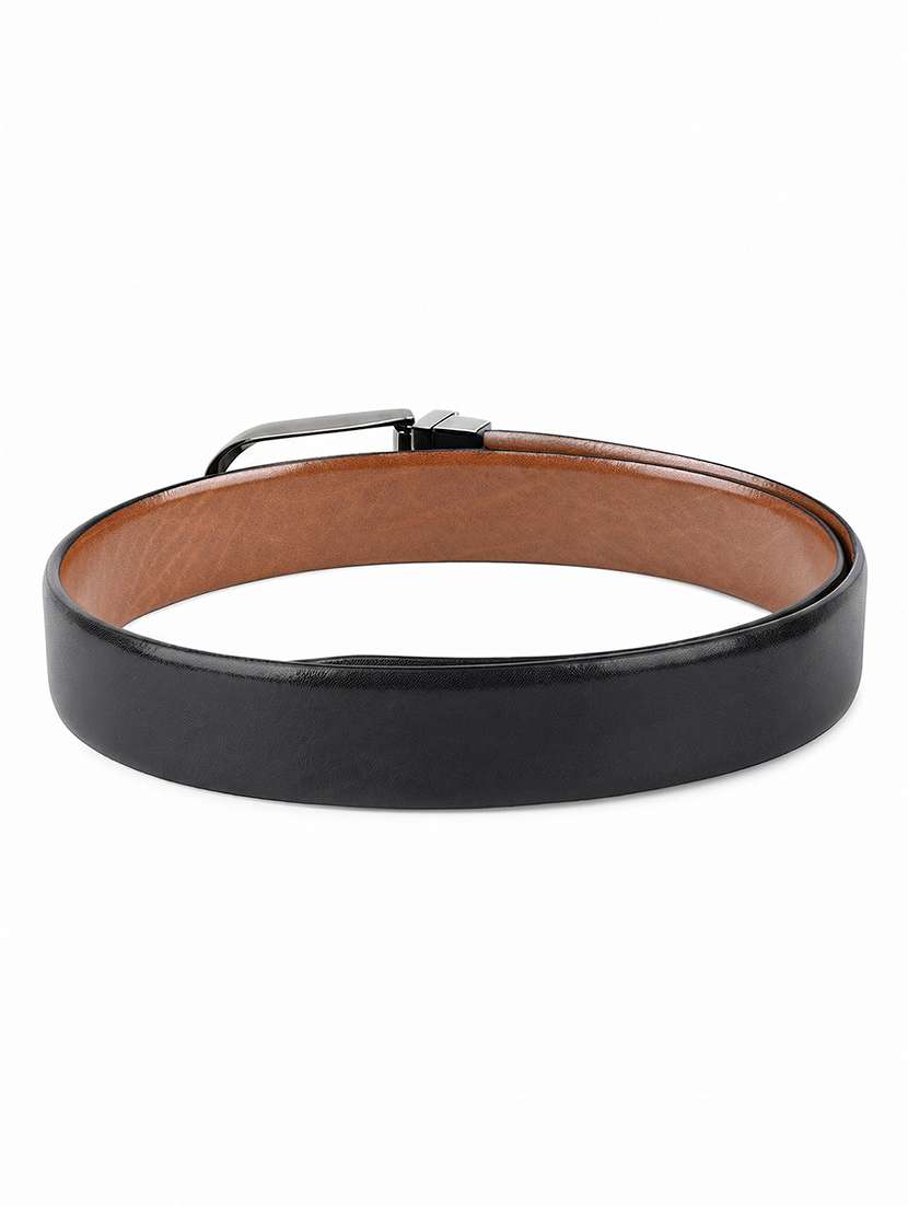 men pin buckle reversible leather belt - 21762062 -  Standard Image - 3