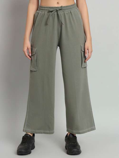 women solid relaxed fit mid rise cargo - 21762247 -  Standard Image - 0