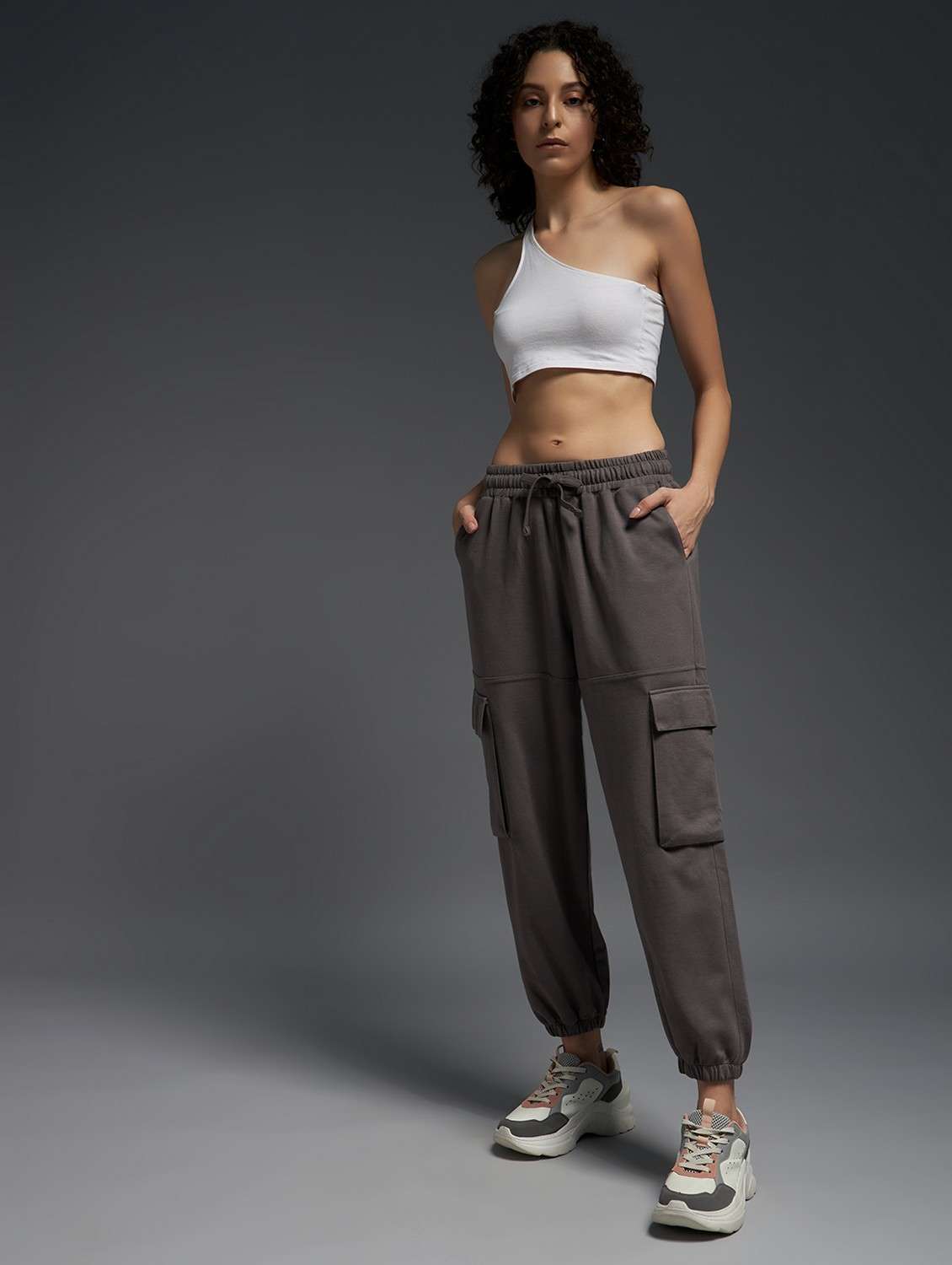 women solid mid rise cargo - 21762332 -  Standard Image - 3