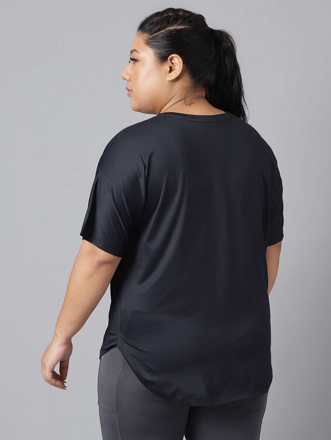 women black typographic round neck t-shirt - 21762449 -  Standard Image - 3