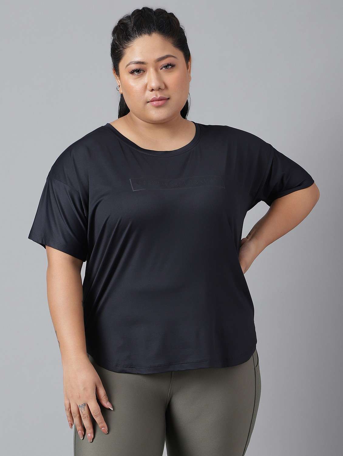 women black typographic round neck t-shirt - 21762475 -  Zoom Image - 0