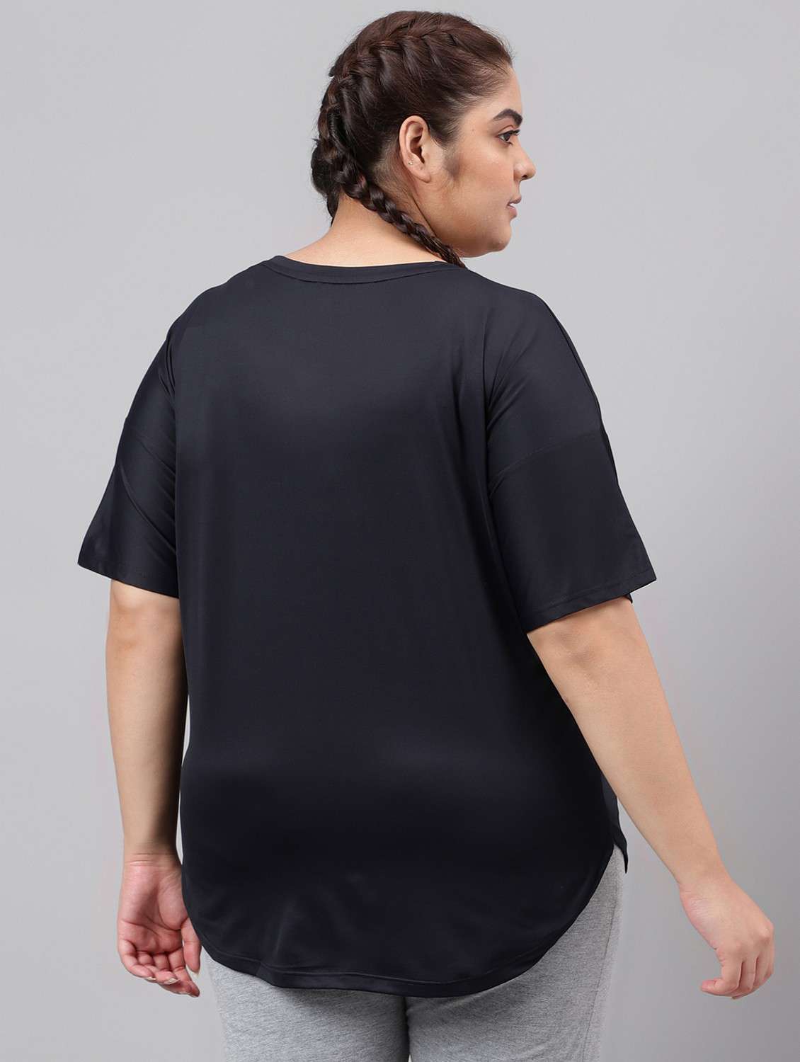 women black typographic round neck t-shirt - 21762498 -  Standard Image - 3