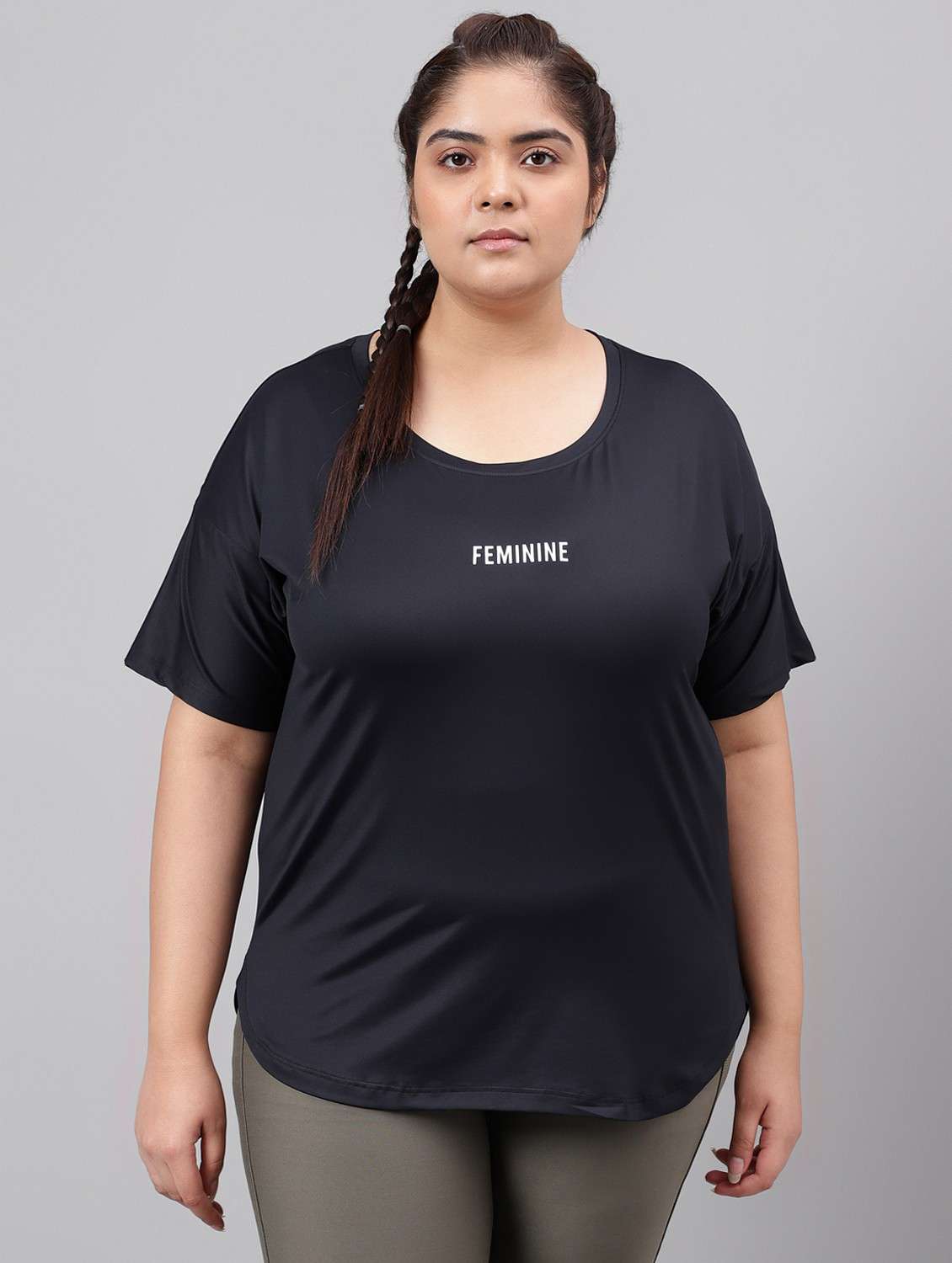women black typographic round neck t-shirt