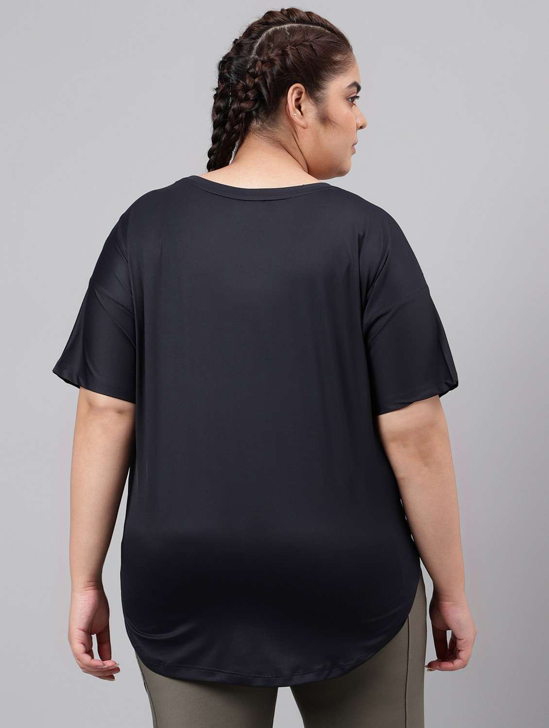 women black typographic round neck t-shirt - 21762503 -  Standard Image - 3