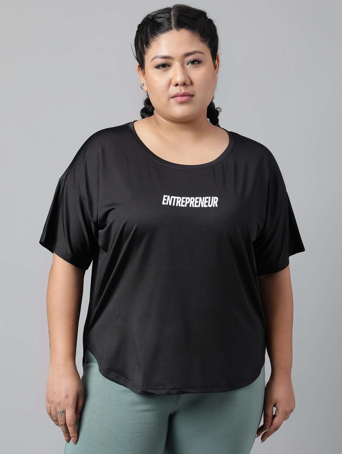 women black typographic round neck t-shirt