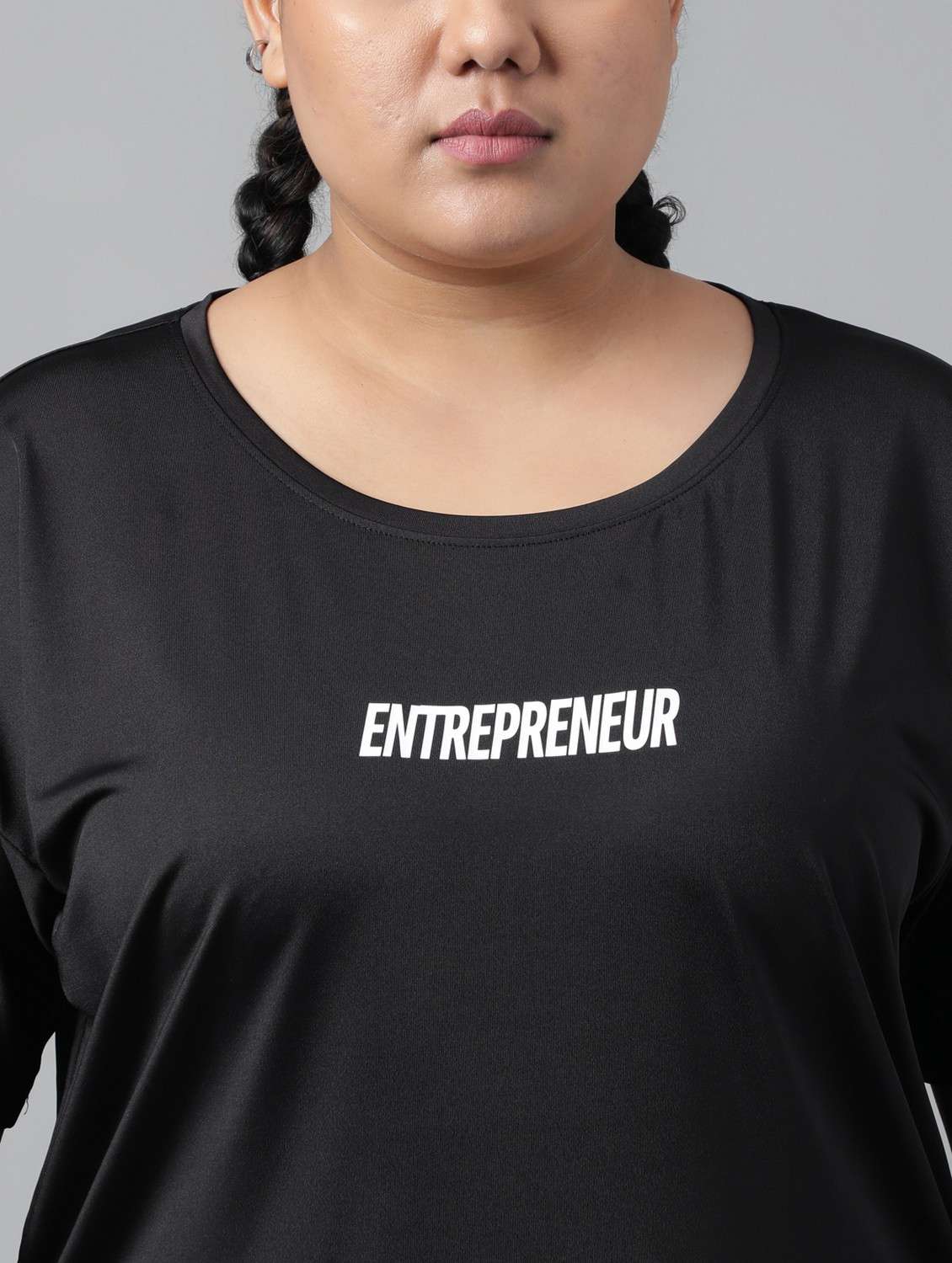 women black typographic round neck t-shirt - 21762522 -  Standard Image - 5