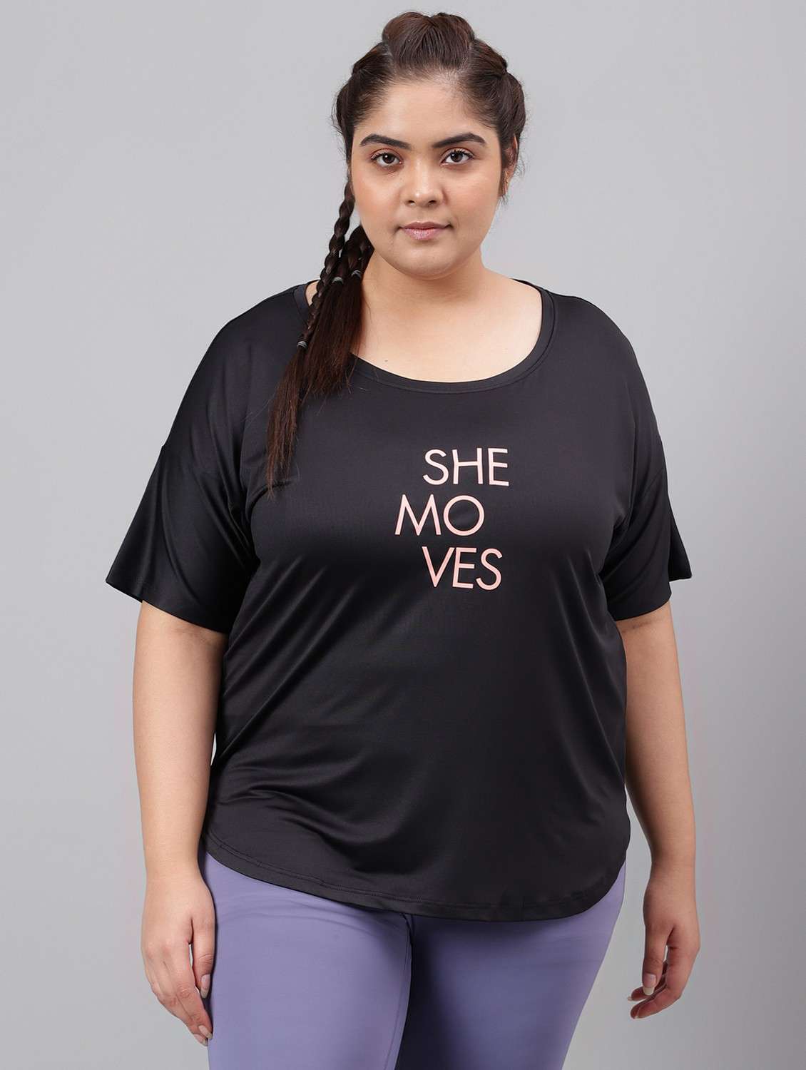 women black typographic round neck t-shirt
