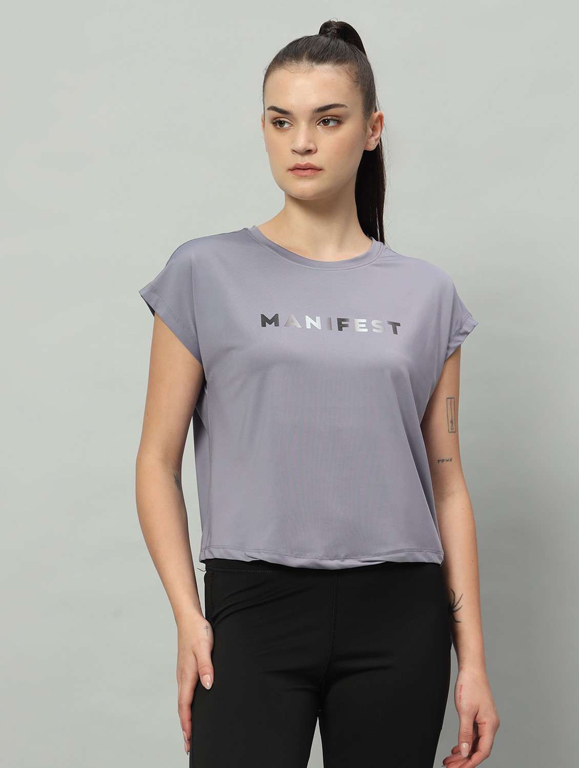 women grey typographic round neck t-shirt