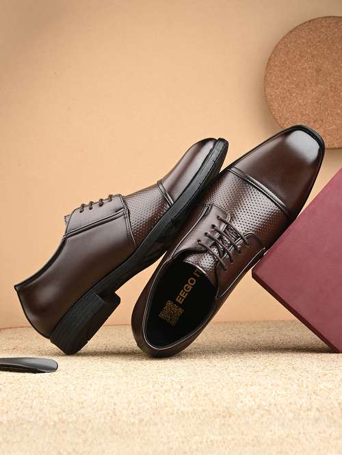 men brown lace-up derby - 21763313 -  Standard Image - 0