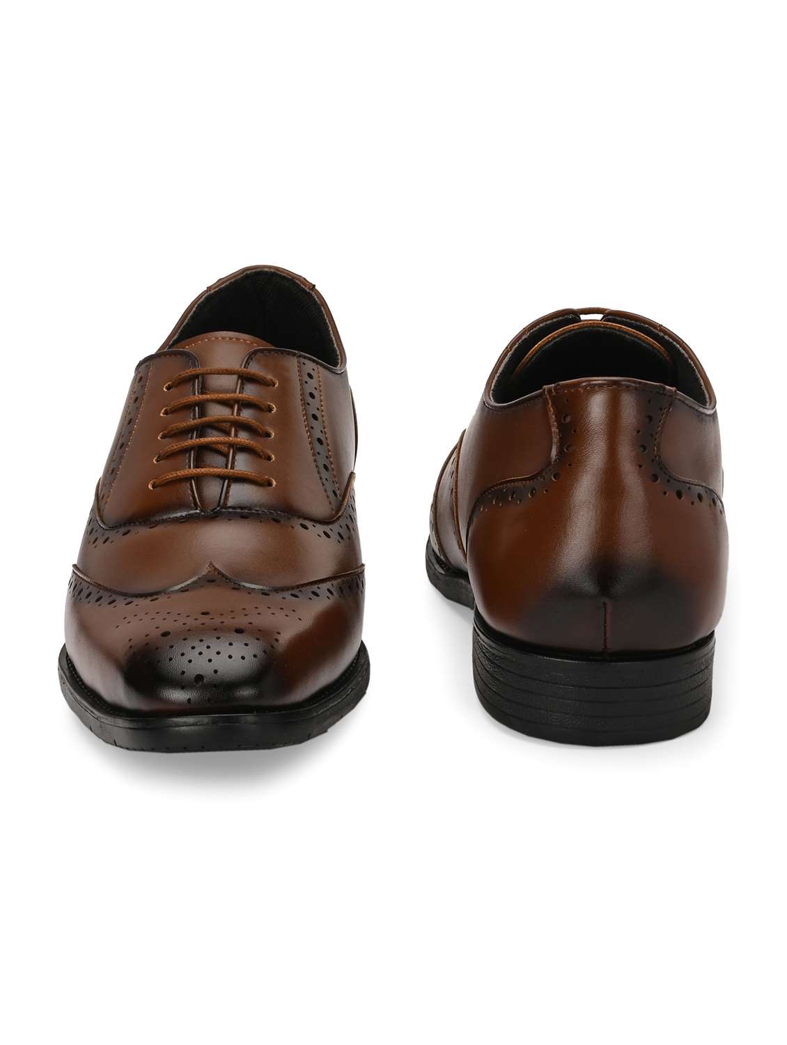 men brown lace-up brouge - 21763322 -  Standard Image - 5