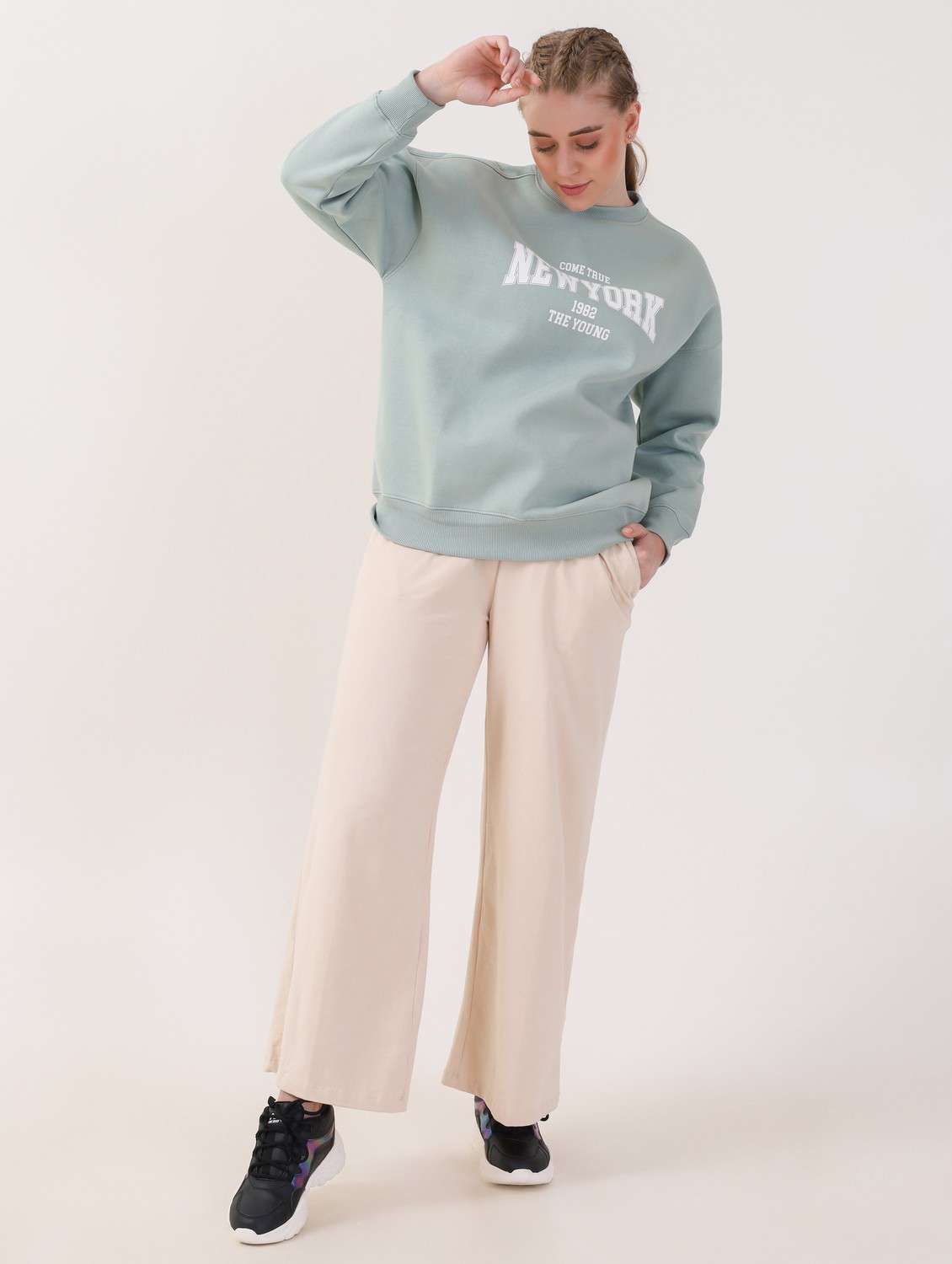 women printed long sleeves oversized sweatshirt - 21764115 -  Standard Image - 5