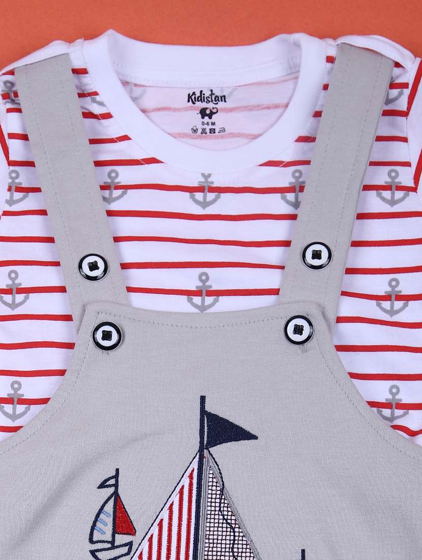 boys printed t-shirt with dungree - 21764321 - Standard Image - 3