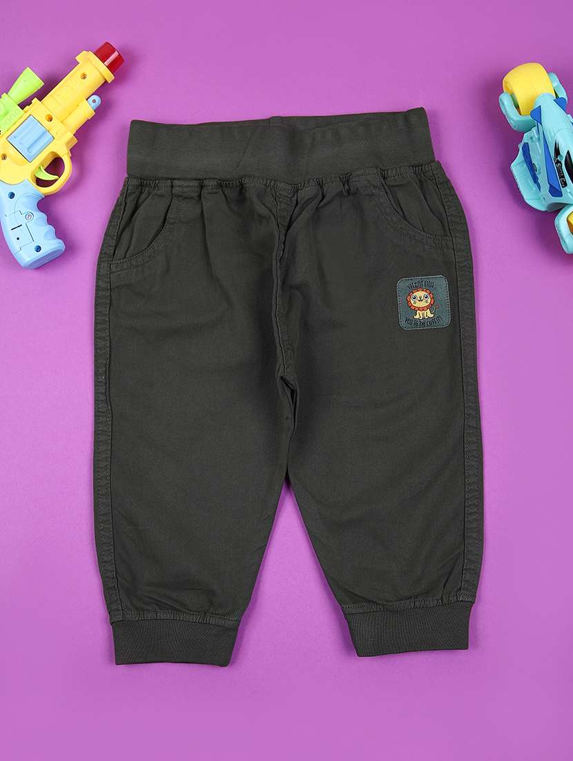 boys black solid mid rise jogger