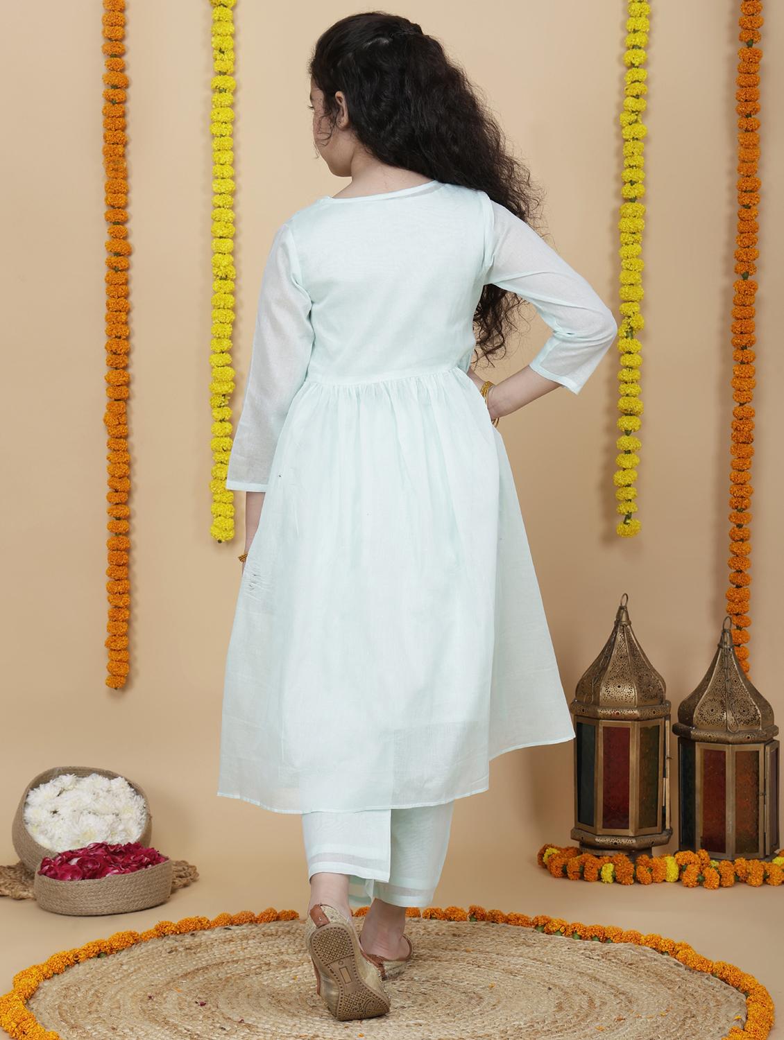 girls sea green embroidered kurta pant set - 21764866 - Standard Image - 3