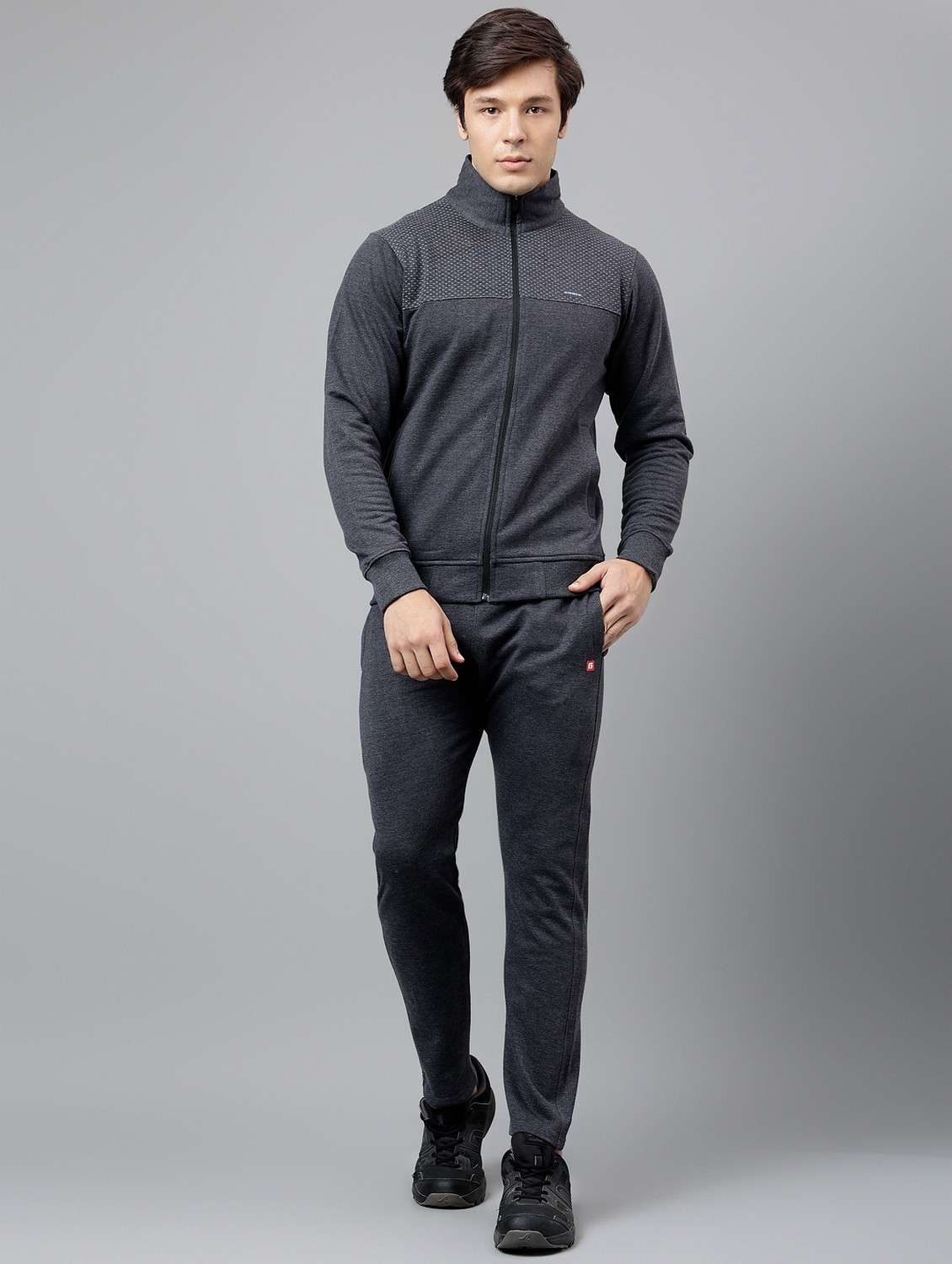 men solid stand collar full length track suit