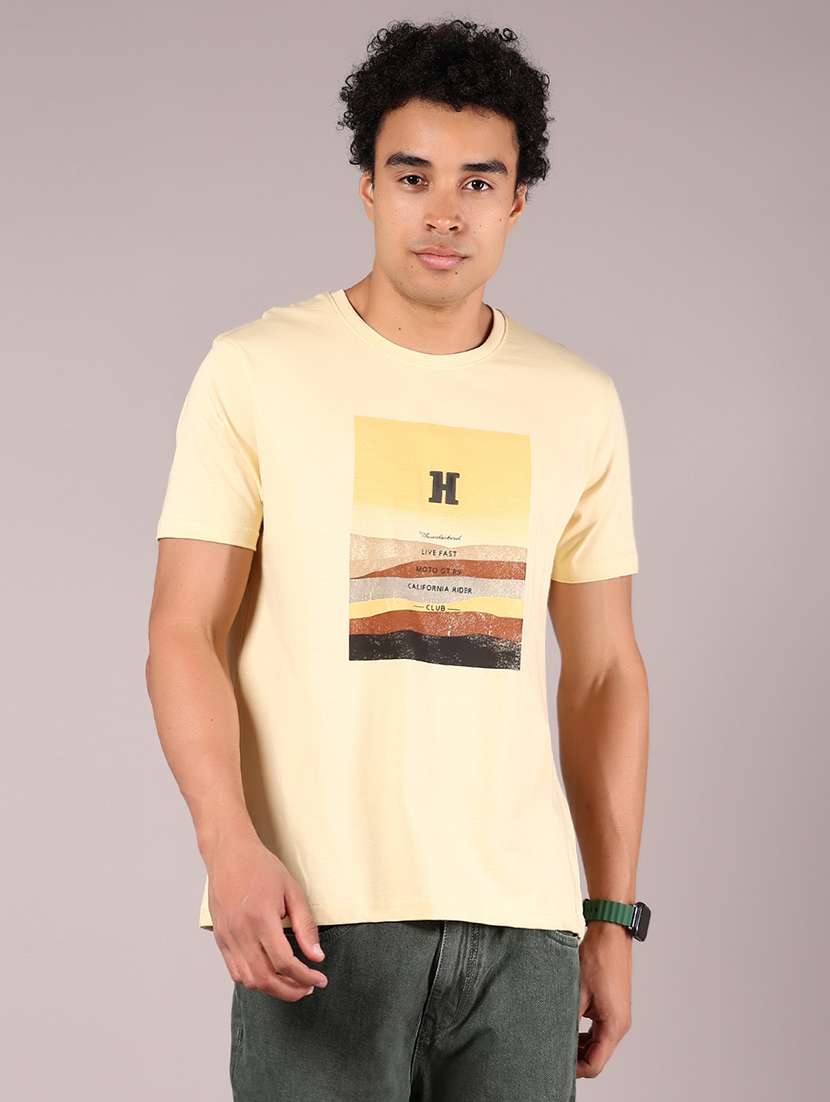 men front print round neck regular fit t-shirt