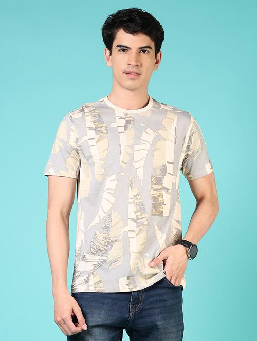 men round neck printed t-shirt - 21765648 - Standard Image - 0