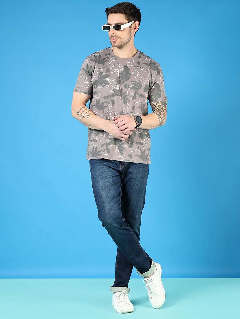 men short sleeves printed t-shirt - 21765656 -  Standard Image - 3
