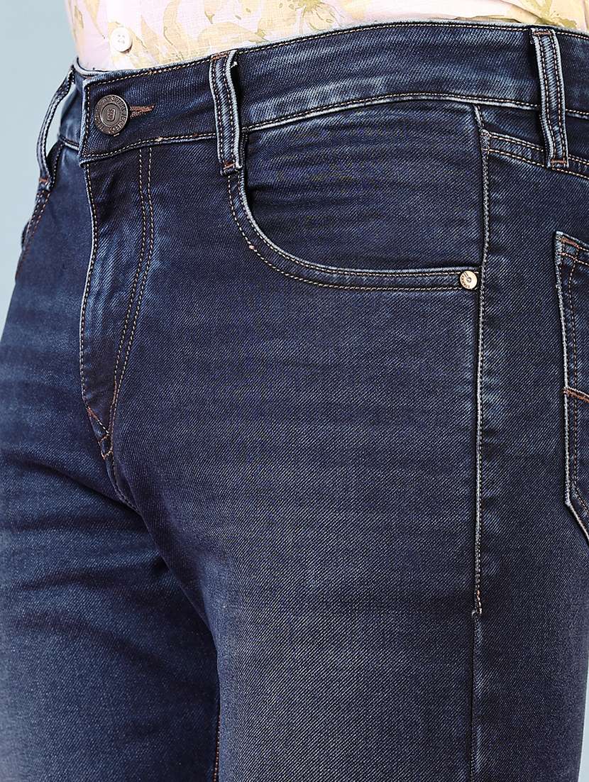 men solid mid rise slim fit jean - 21765791 - Standard Image - 5