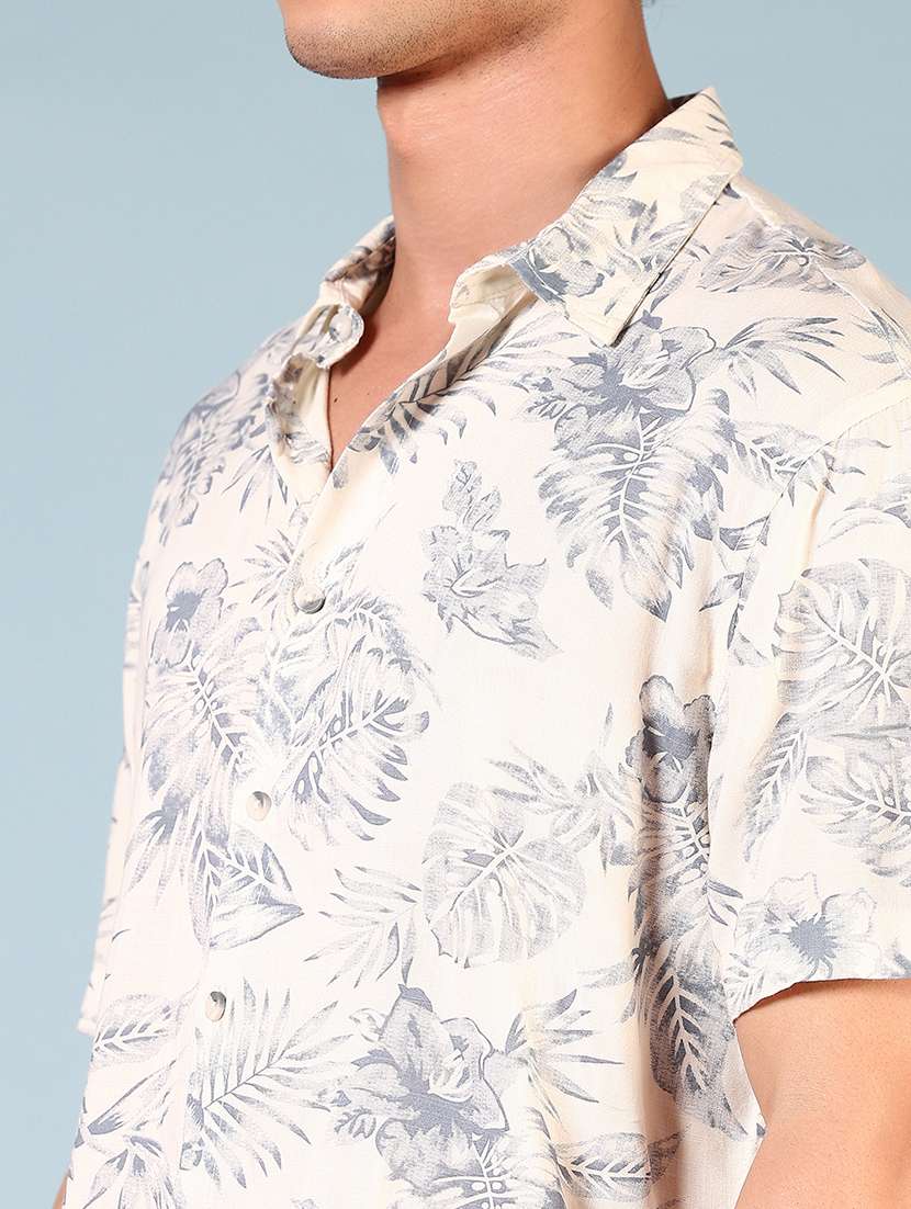 men printed short sleeve regular fit casual shirt - 21765939 - Standard Image - 5