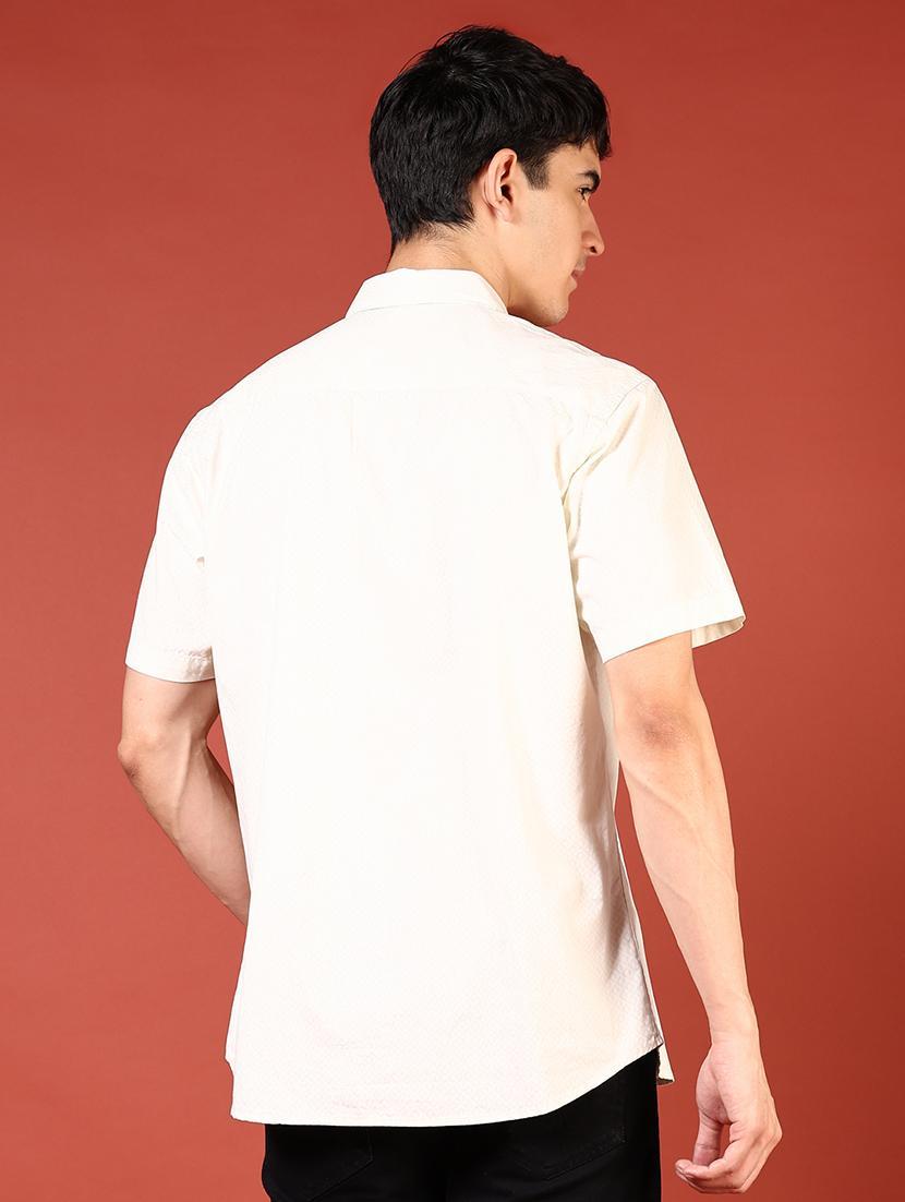 men printed short sleeve regular fit casual shirt - 21765949 - Standard Image - 3