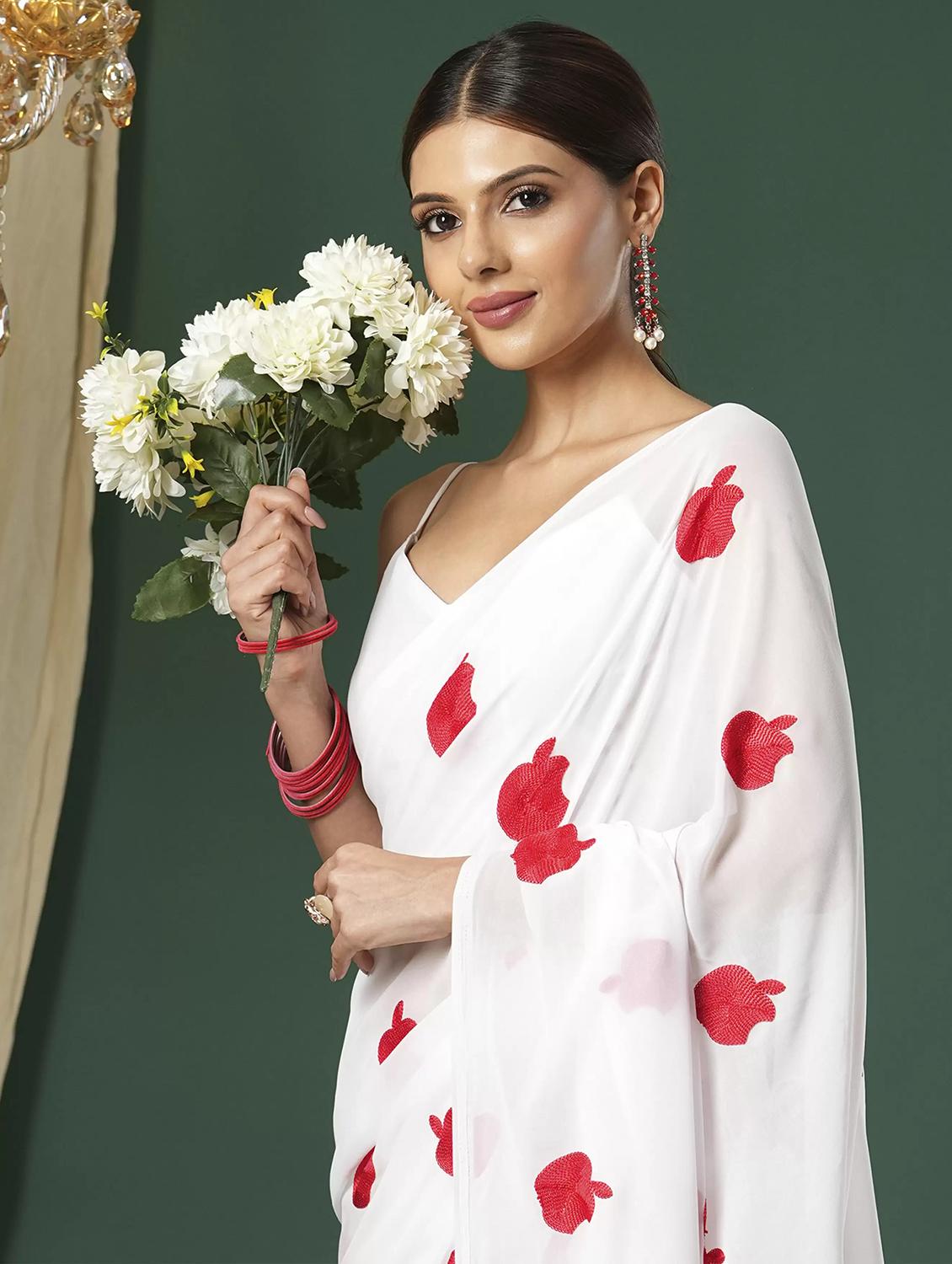 women white embroidered saree with blouse - 21766134 - Standard Image - 3