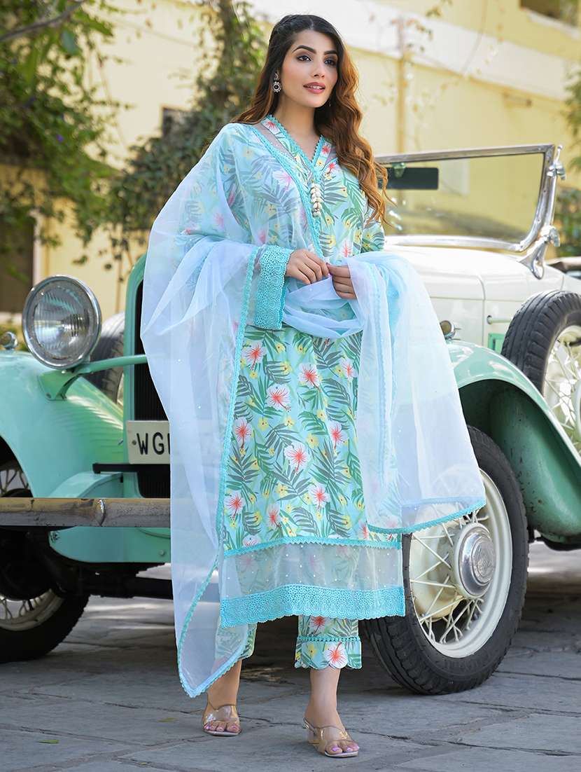 women three quarter sleeve kurta pant with dupatta set - 21766309 - Standard Image - 3