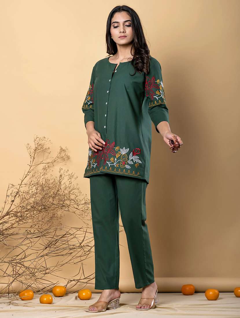 women three quarter sleeve ethnic co-ord set - 21766715 -  Standard Image - 3