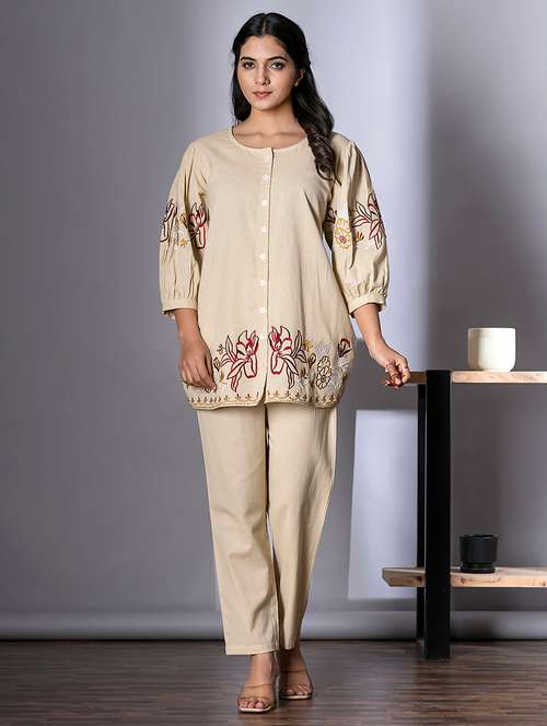 women three quarter sleeve ethnic co-ord set - 21766720 - Standard Image - 0