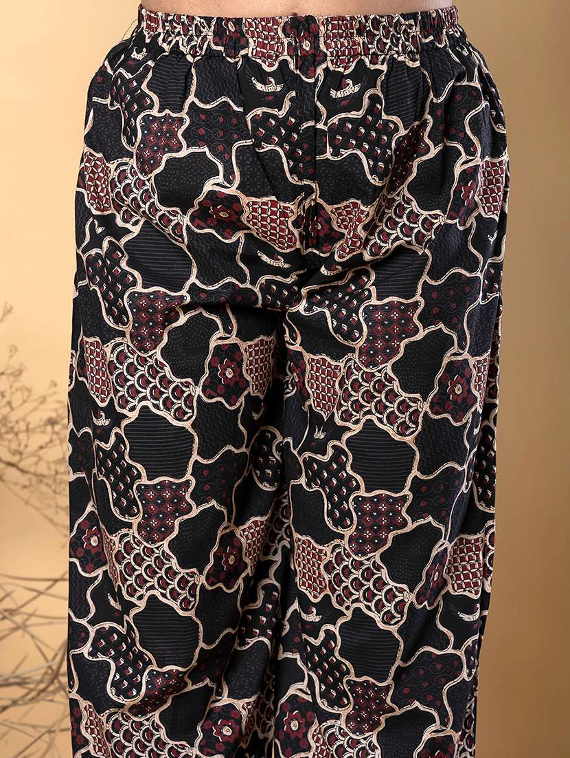 women three quarter sleeve kurta palazzo with dupatta set - 21766765 -  Standard Image - 5