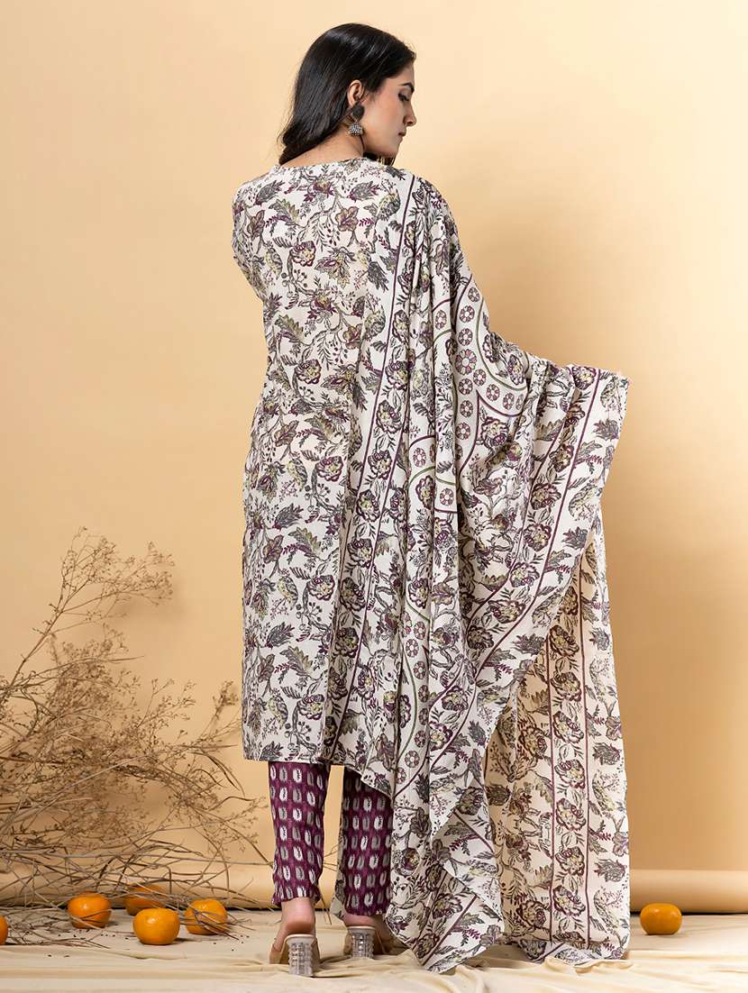 women three quarter sleeve kurta pant with dupatta set - 21766777 -  Standard Image - 3