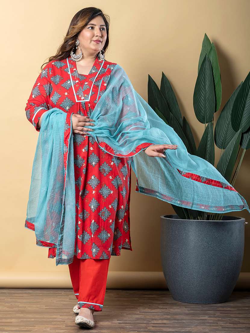 women three quarter sleeve kurta pant with dupatta set - 21766878 - Standard Image - 3