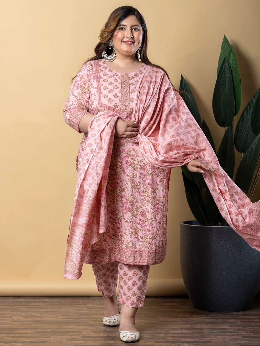 women three quarter sleeve kurta pant with dupatta set - 21766886 -  Standard Image - 3