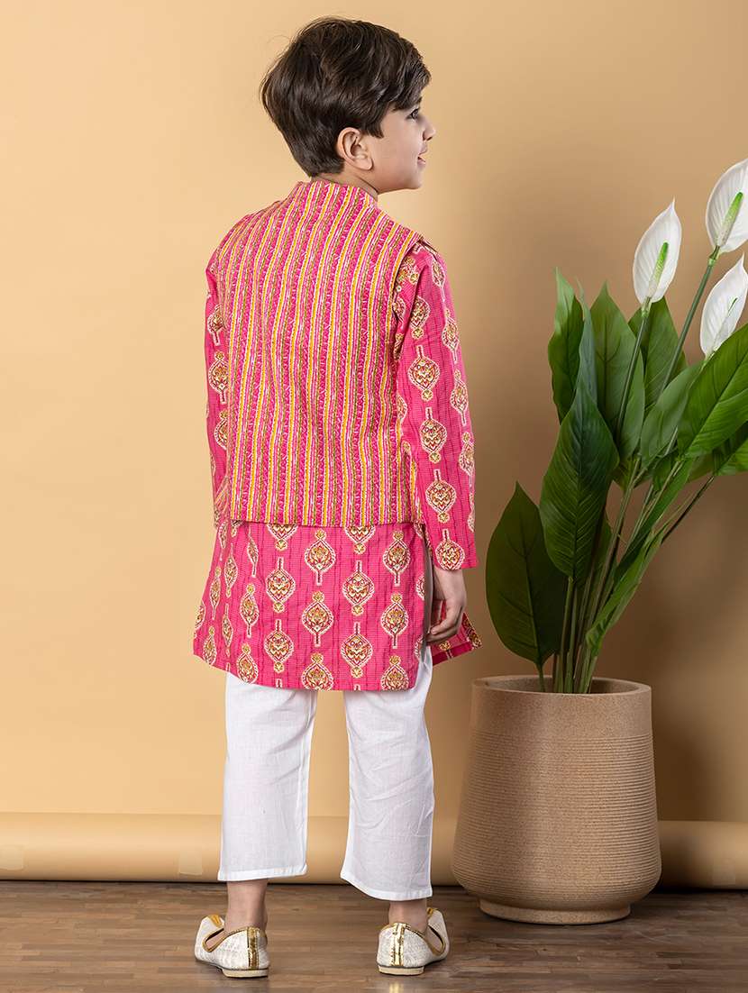 boys printed long sleeves kurta pyjama with jacket set - 21766946 -  Standard Image - 3