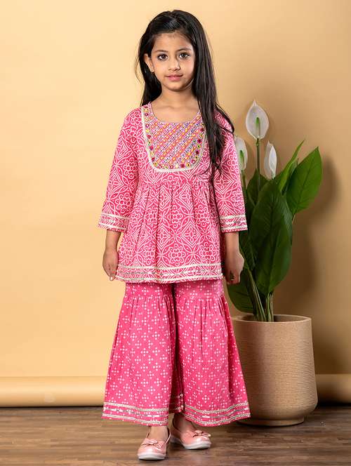 girls three quarter sleeve kurta sharara set - 21766979 - Standard Image - 0