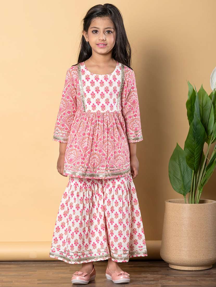 girls three quarter sleeve kurta sharara set