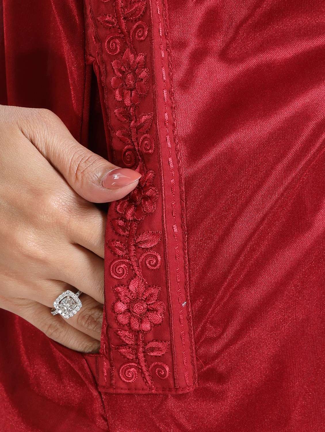 women solid short sleeves nighty - 21768031 -  Standard Image - 3