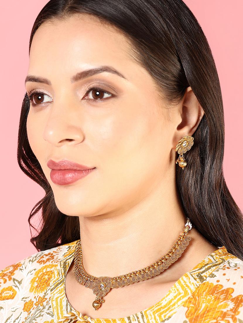 women gold necklace with earrings set - 21775529 - Standard Image - 5