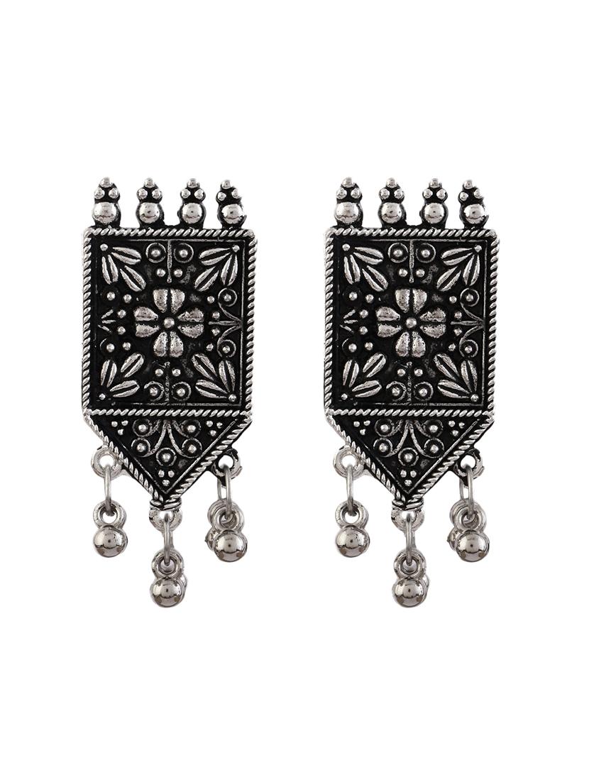 alloy silver necklace earring jewellery set - 21775567 - Standard Image - 3