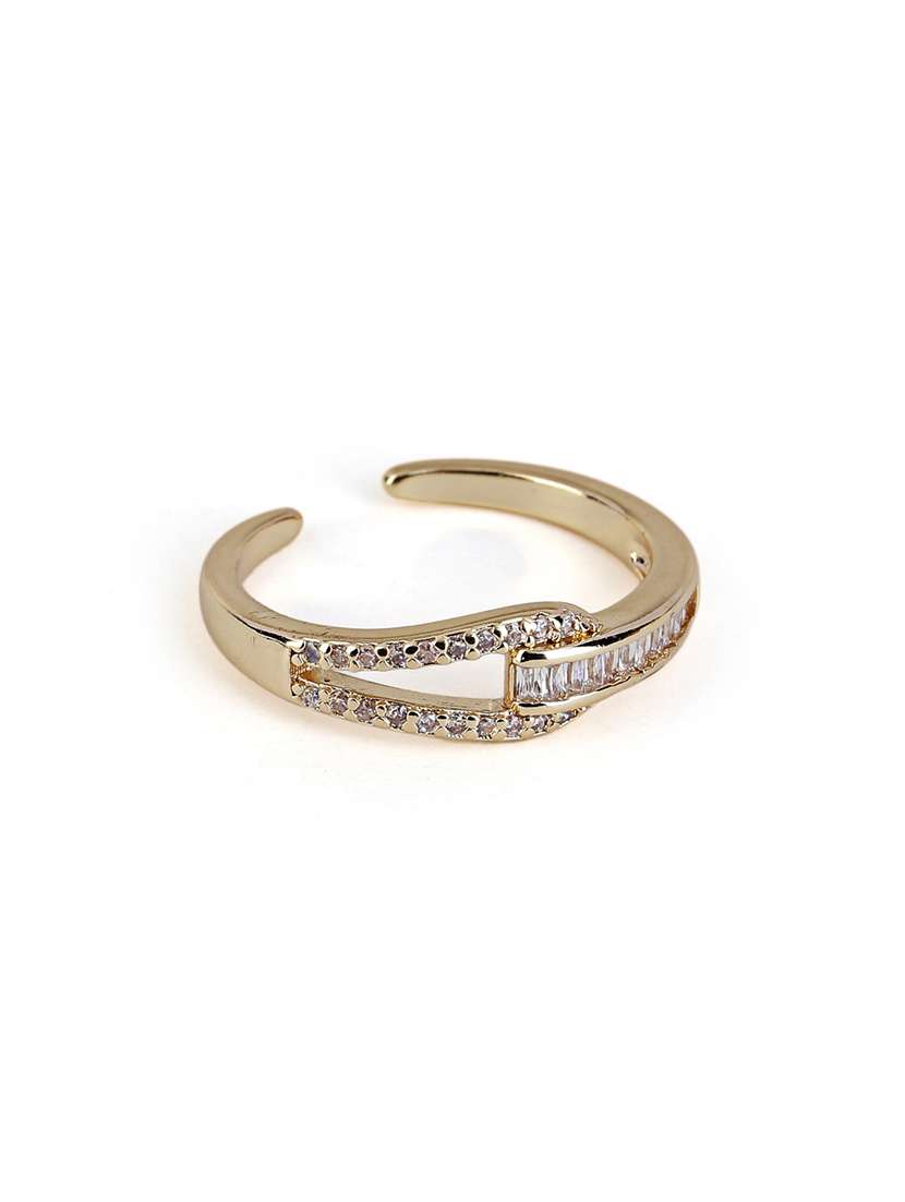 women gold alloy finger ring
