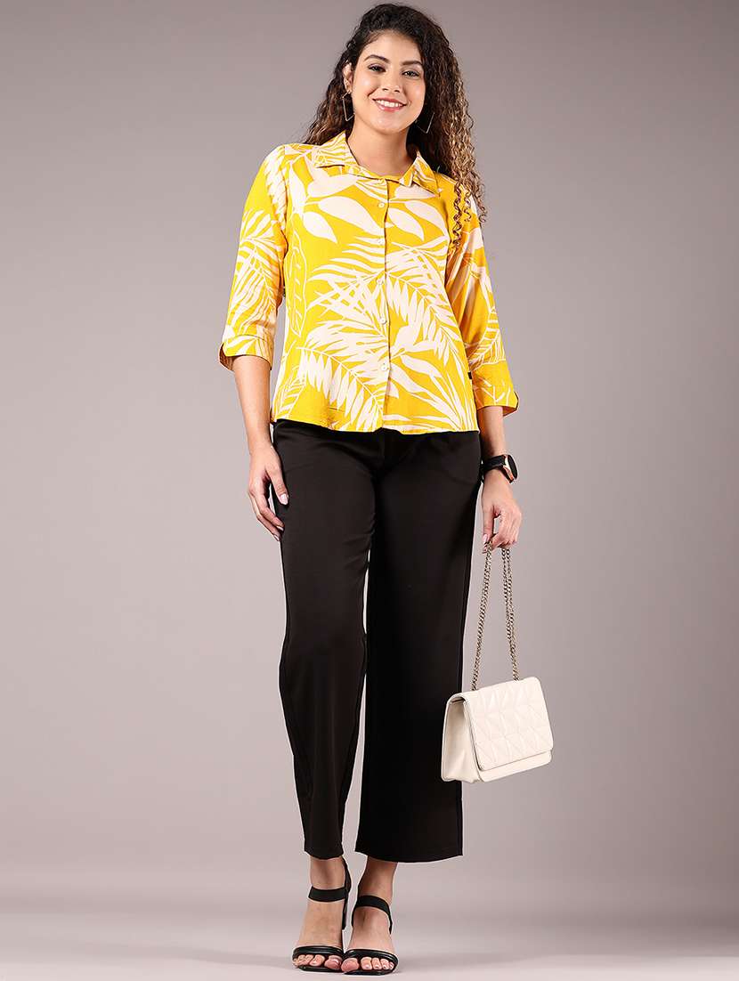 women printed collared regular shirt - 21784549 - Standard Image - 3