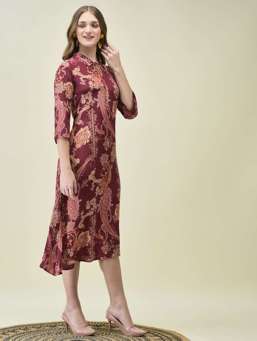women burgundy paisley printed a-line ethnic dress - 21785471 -  Standard Image - 3