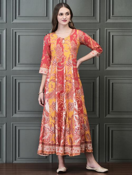 women three quarter sleeve kurta dupatta set - 21785495 -  Standard Image - 0