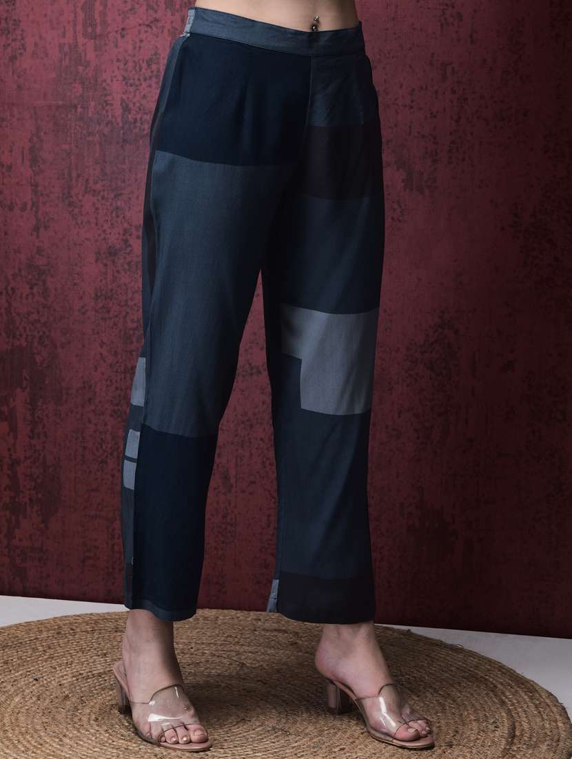 women navy blue three quarter sleeve kurta pant set - 21785499 -  Standard Image - 5