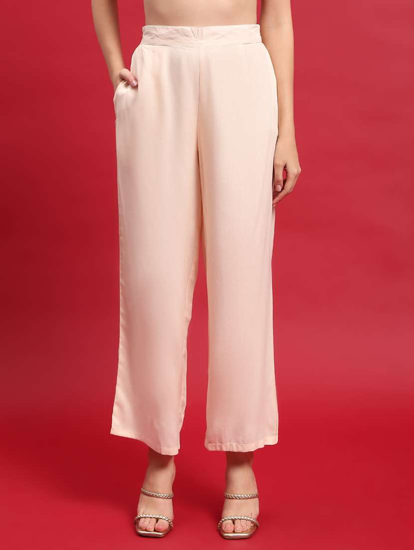 women three quarter sleeve kurta pant with dupatta set - 21785505 - Standard Image - 5