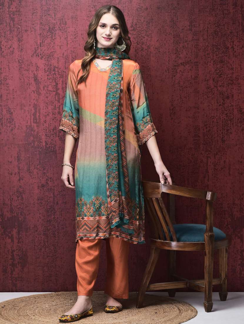 women three quarter sleeve kurta pant with dupatta set