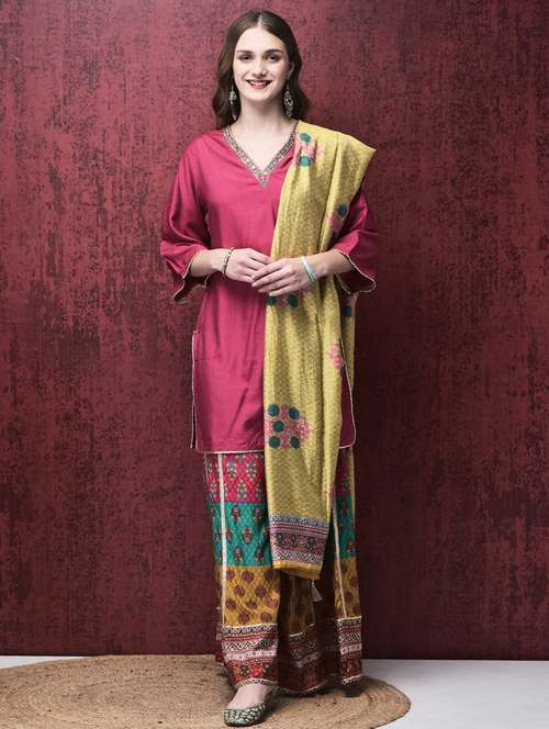 women three quarter sleeve kurta palazzo with dupatta set - 21785524 - Standard Image - 0