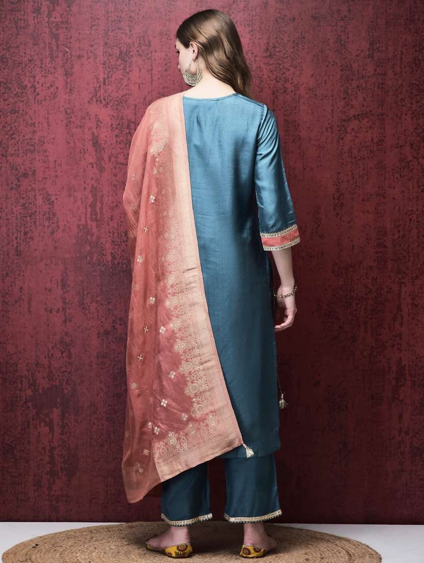 women three quarter sleeve kurta pant with dupatta set - 21785532 -  Standard Image - 3