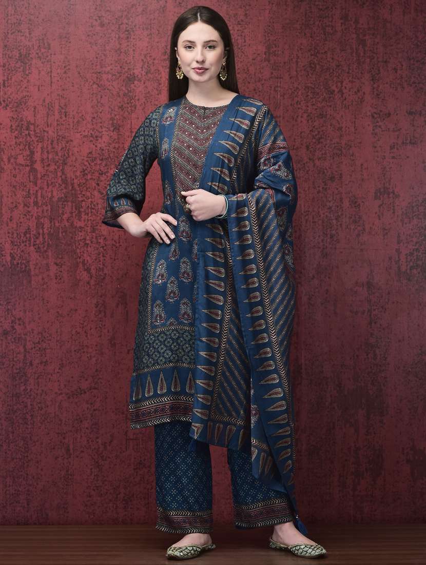 women three quarter sleeve kurta pant with dupatta set